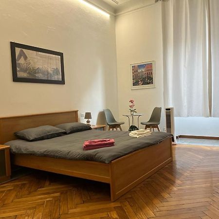Апартаменти Bilocale Zona Citta' Studi Мілан Екстер'єр фото